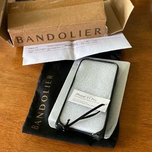 Bandolier Iphone 11pro leather case